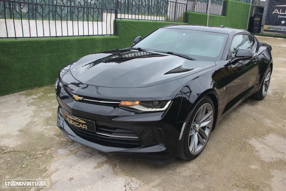 Chevrolet Camaro Coupe 2.0 Aut. - 25