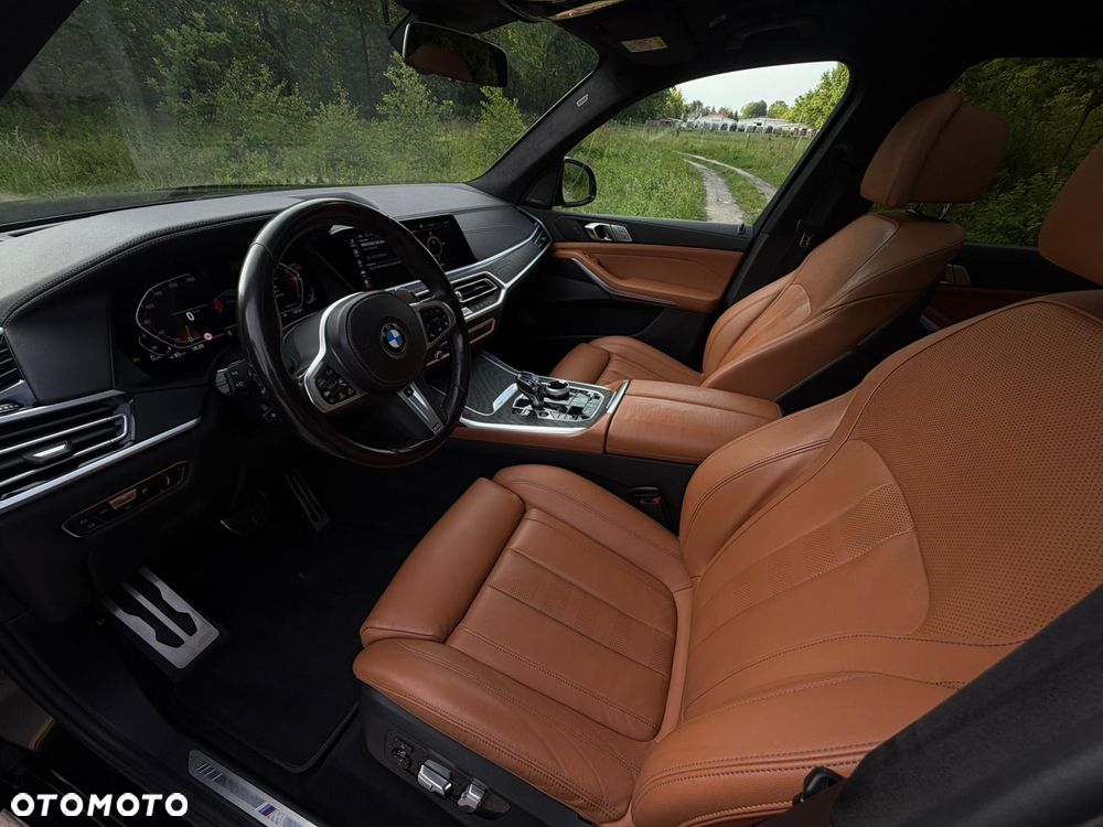 BMW X7 xDrive40d mHEV - 22