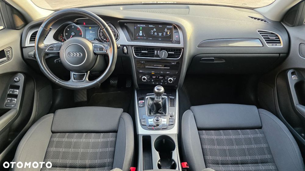 Audi A4 Avant 2.0 TDI DPF S line Sportpaket - 20
