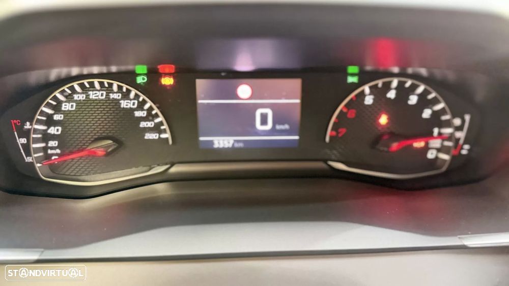 Peugeot 2008 PureTech 100 Style - 17