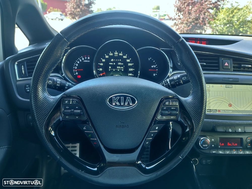 Kia Ceed SW 1.0 T-GDI GT Line - 22