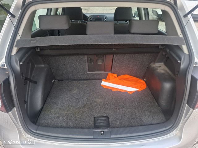 VW Golf Plus 1.9 TDi Trendline AC - 39