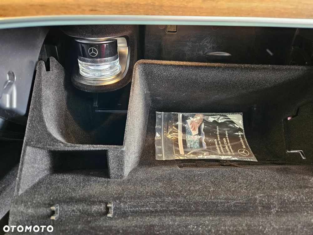 Mercedes-Benz GLE - 32