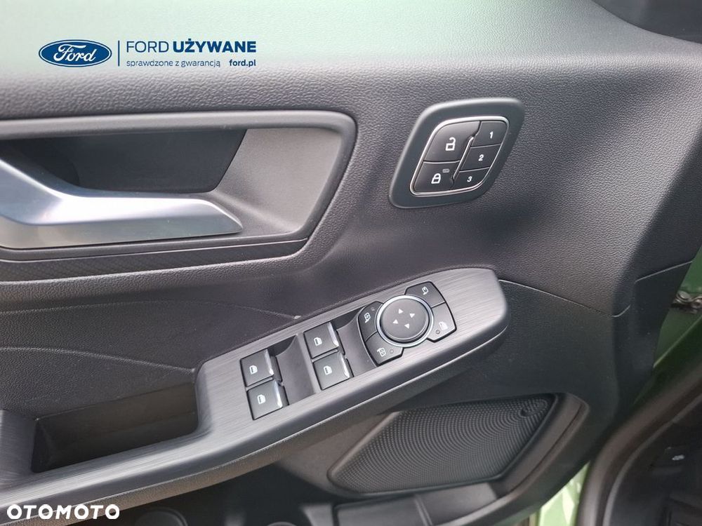 Ford Kuga - 26