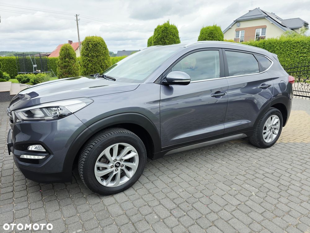 Hyundai Tucson - 2