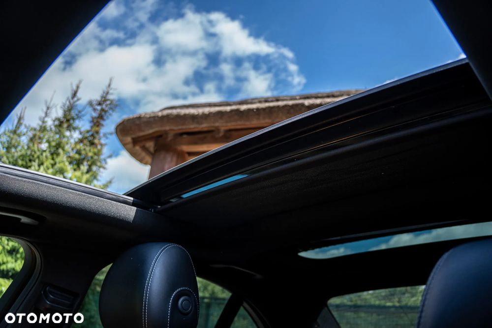 Mercedes-Benz Klasa C AMG 63 AMG Speedshift 7G-MCT - 39