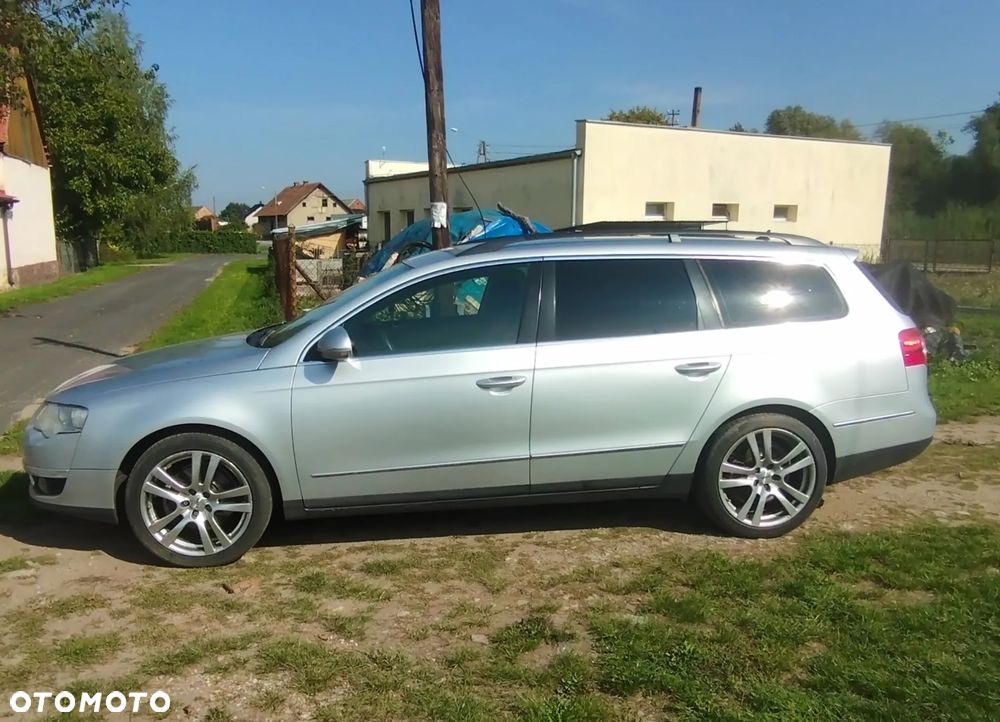 Volkswagen Passat 2.0 TDI DPF Highline - 3