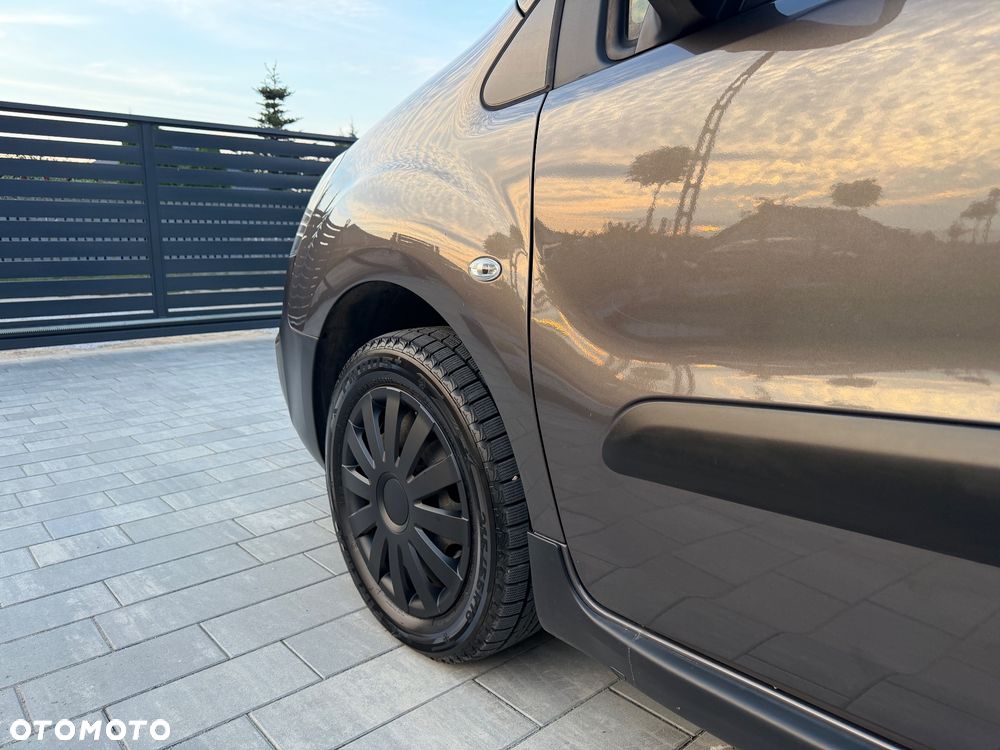 Peugeot Partner 1.6 BlueHDi Outdoor S&S - 20
