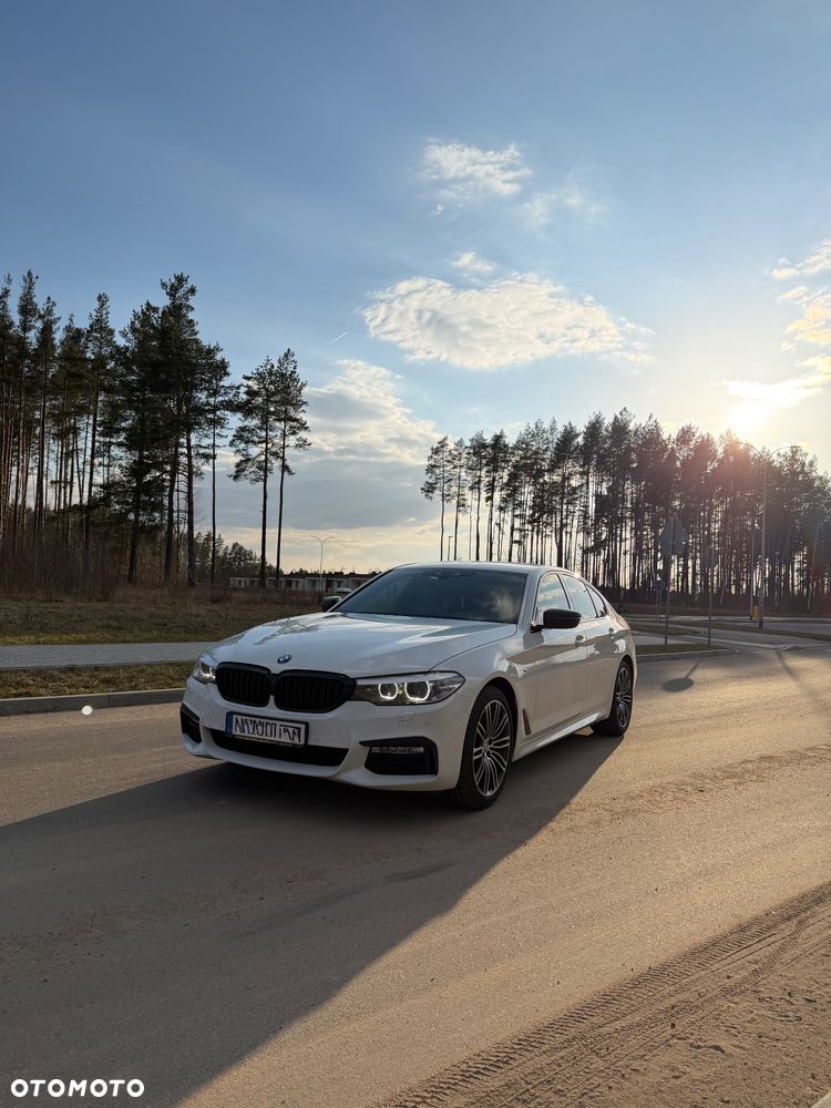 BMW Seria 5 520d xDrive - 2