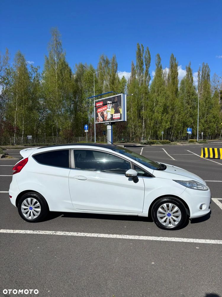 Ford Fiesta 1.4 Titanium - 4