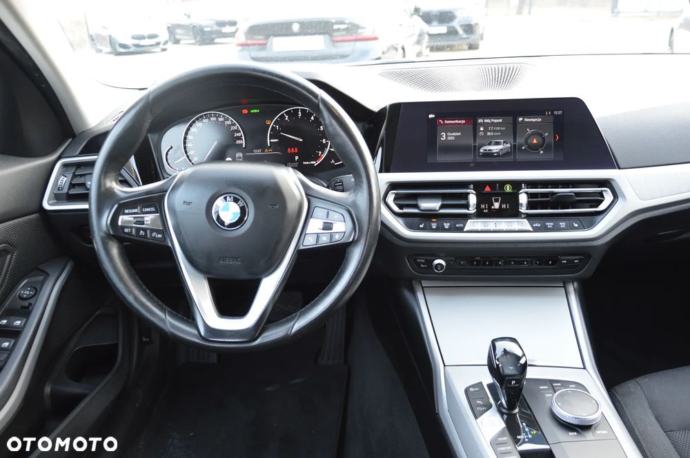 BMW Seria 3 318i Advantage sport - 14