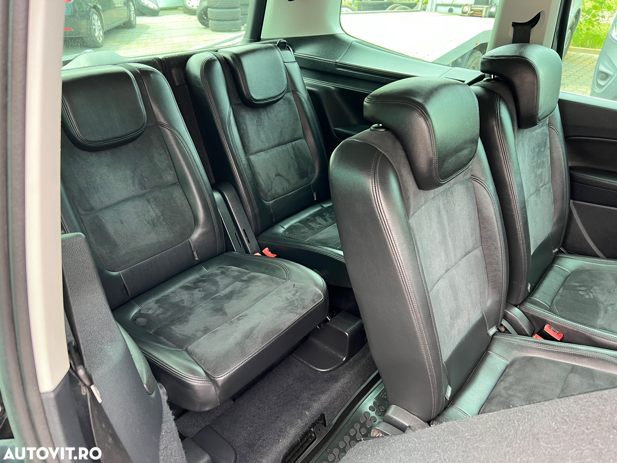 Volkswagen Sharan 2.0 TDI BlueMotion Technology Highline - 8