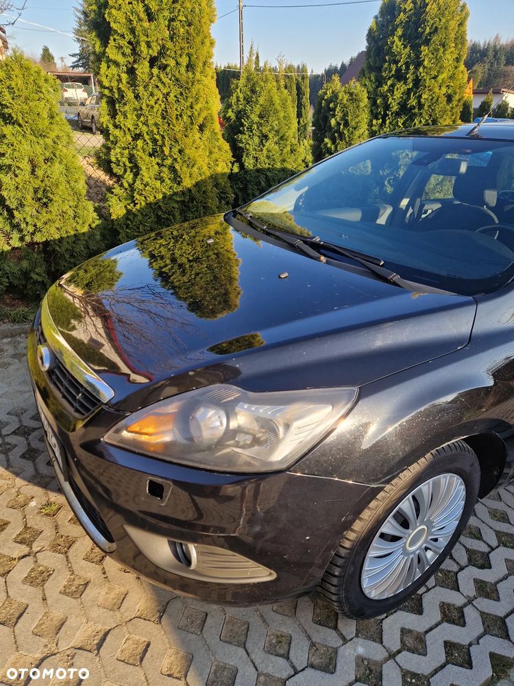 Ford Focus 2.0 TDCi Ghia DPF - 6