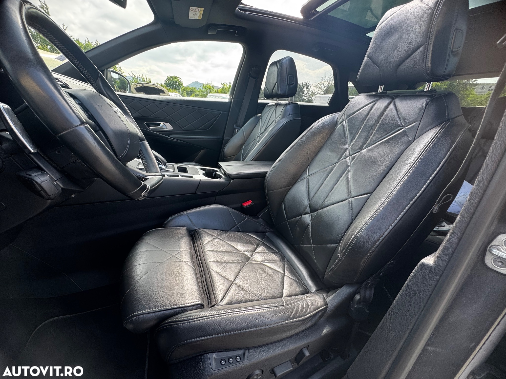 DS Automobiles DS 7 Crossback - 12