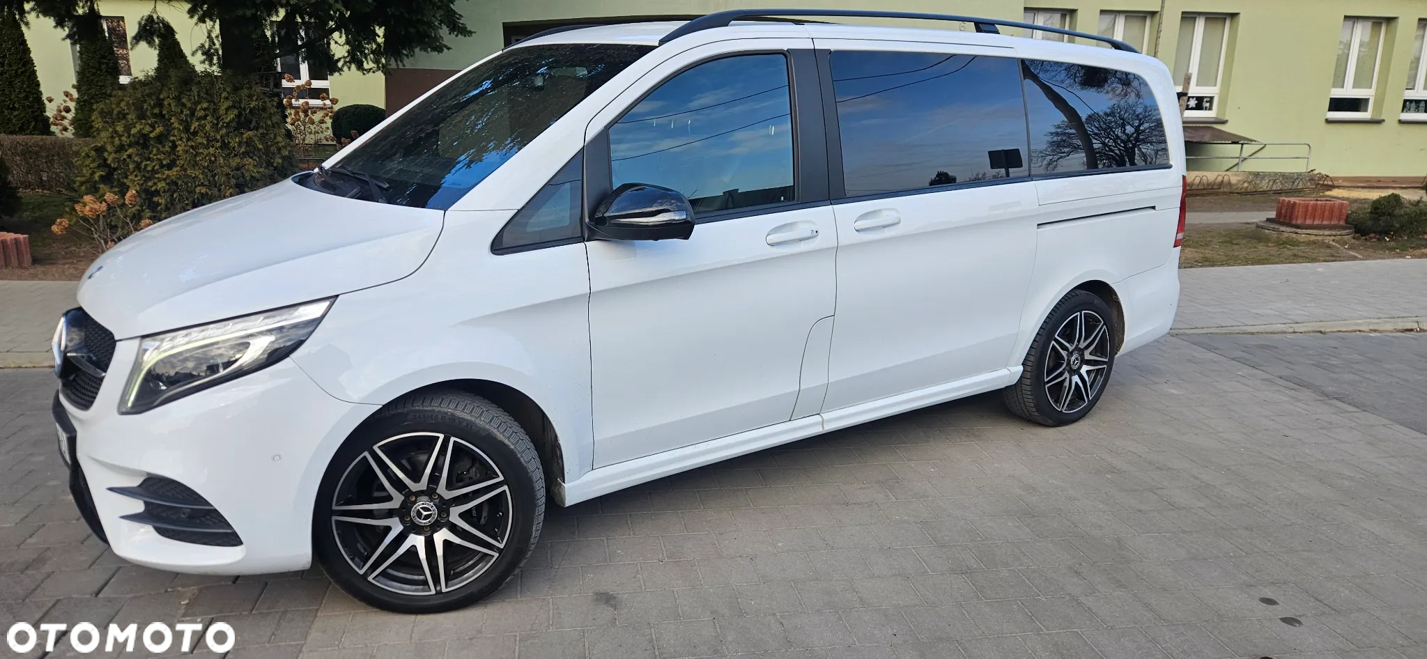 Mercedes-Benz Klasa V 250 d 4-Matic Avantgarde 9G-Tronic (d³ugi) - 4