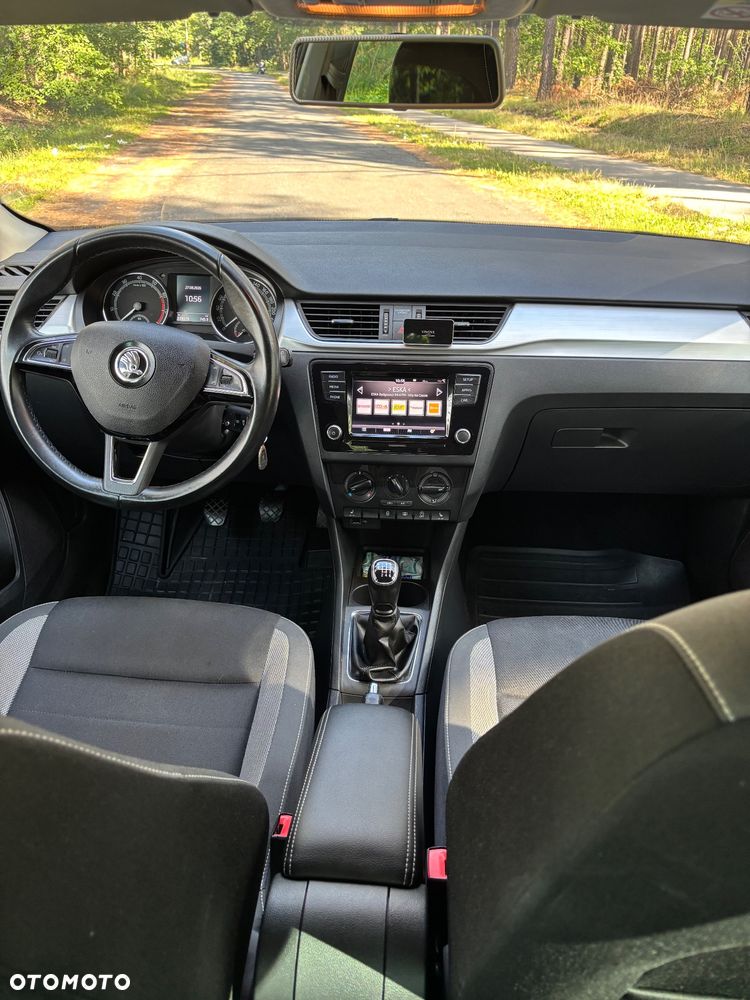Skoda RAPID 1.0 TSI Ambition - 19