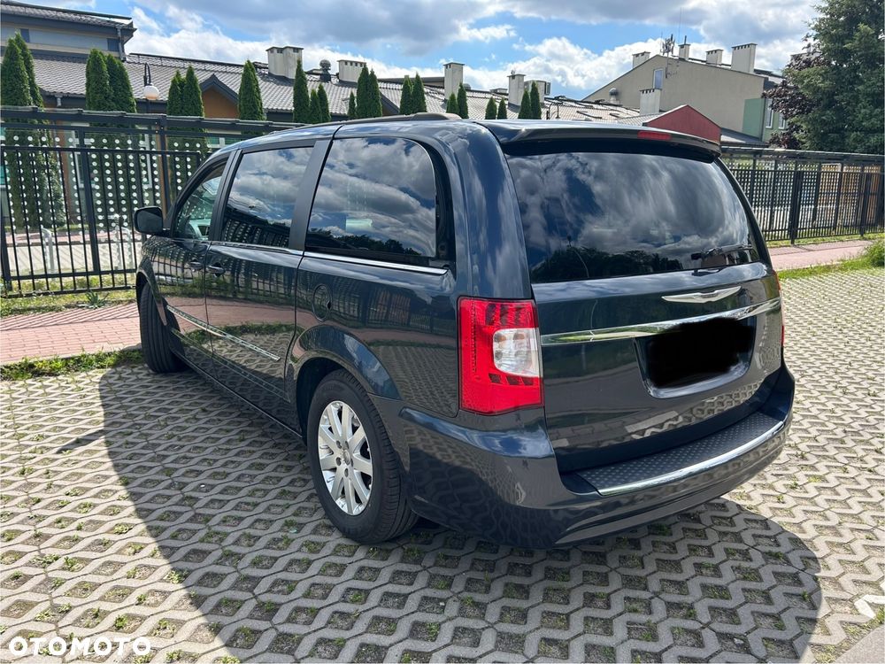 Chrysler Town & Country 3.6 Touring - 2