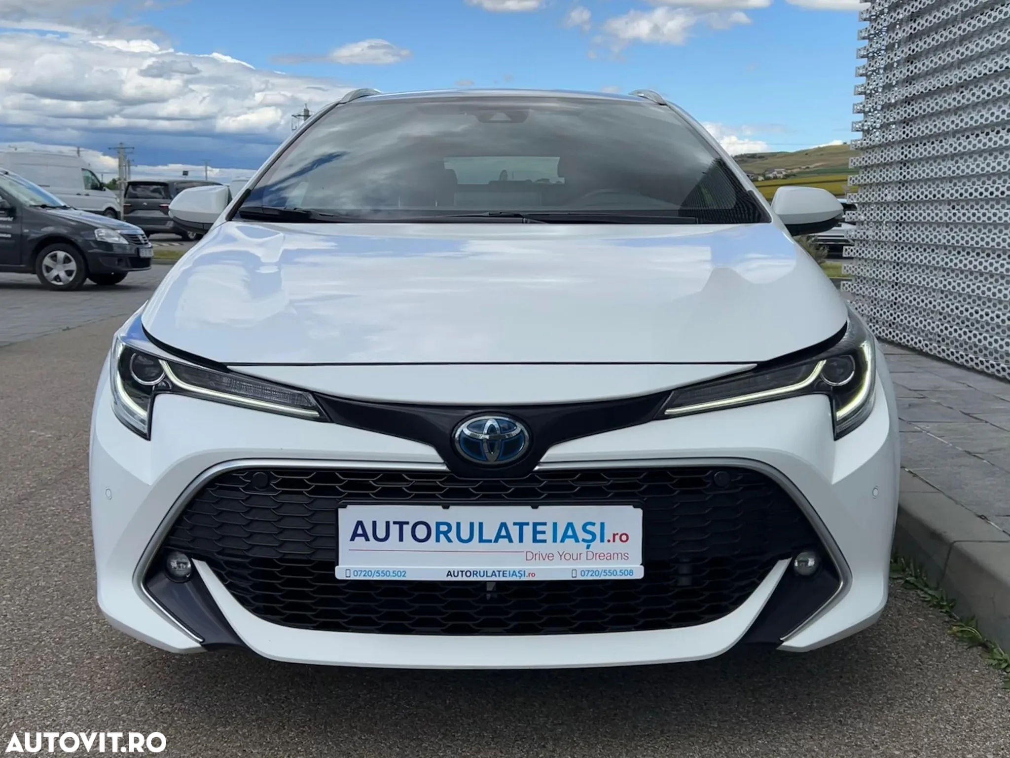 Toyota Corolla 1.8 HSD TS Exclusive Plus tapiterie Gri - 9