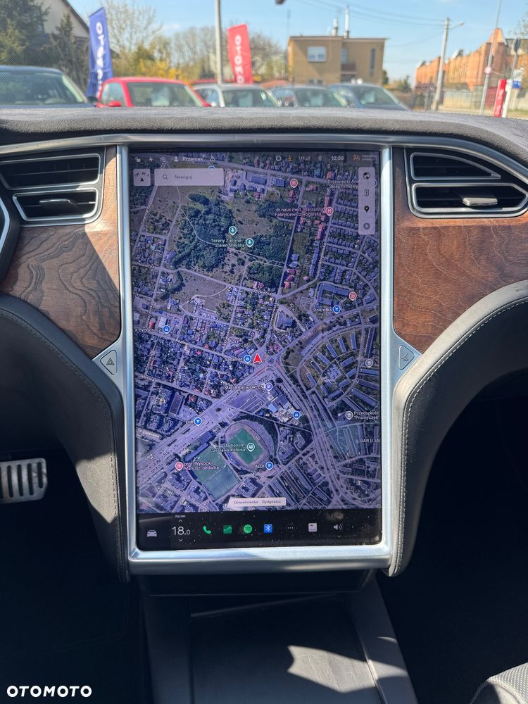 Tesla Model S 90 D Performance - 8