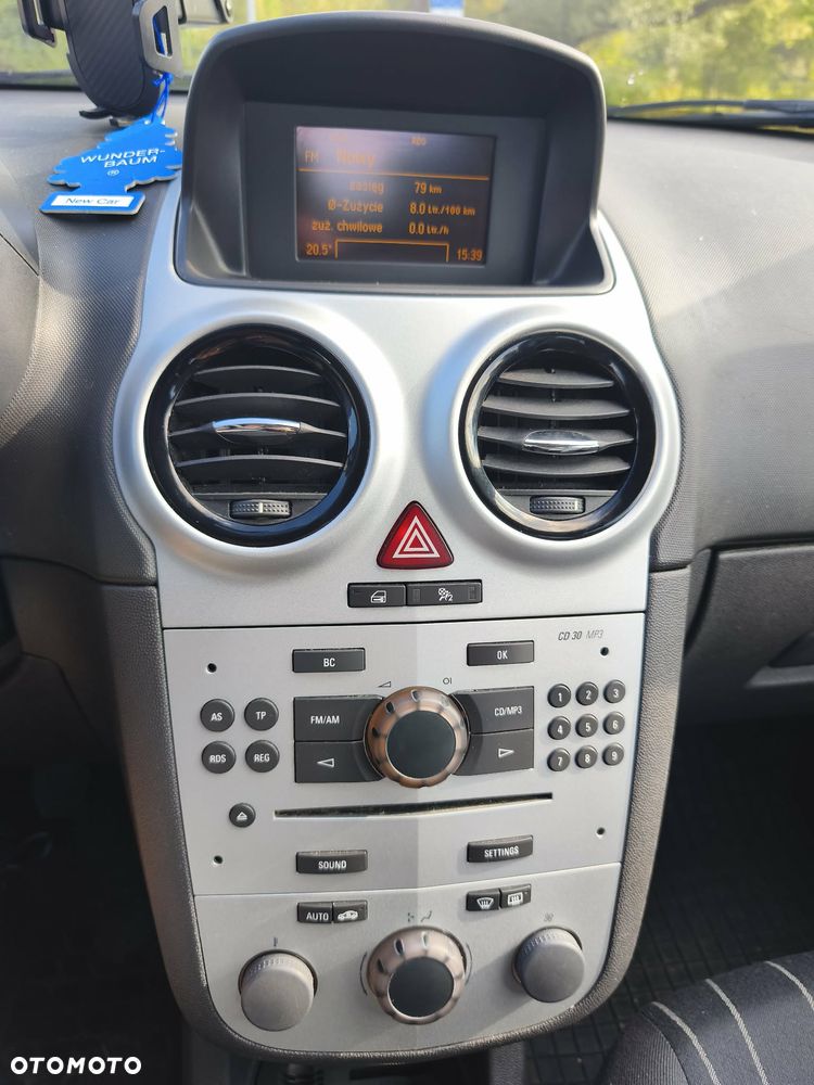 Opel Corsa - 12