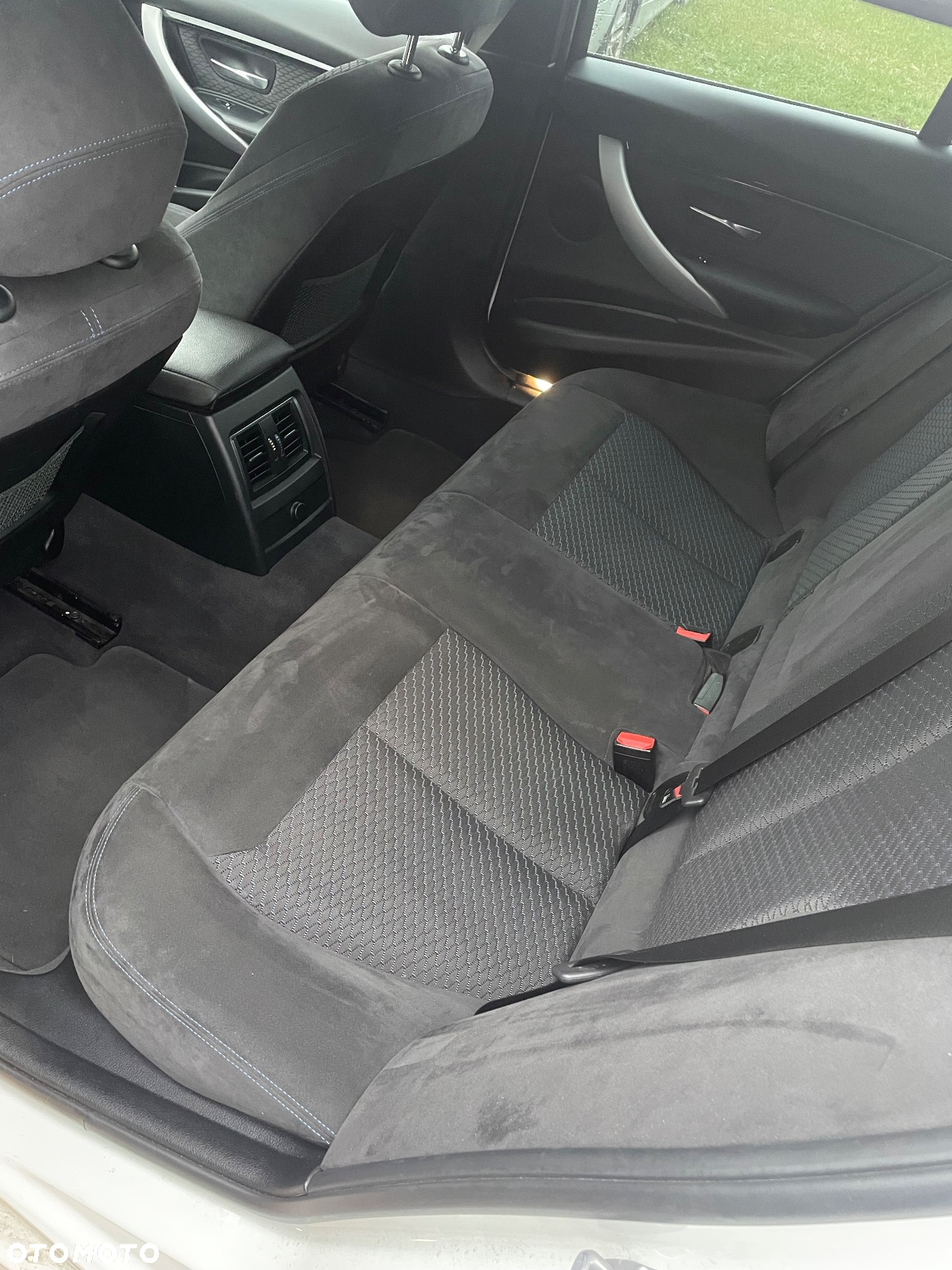 BMW Seria 3 320d M Sport - 5
