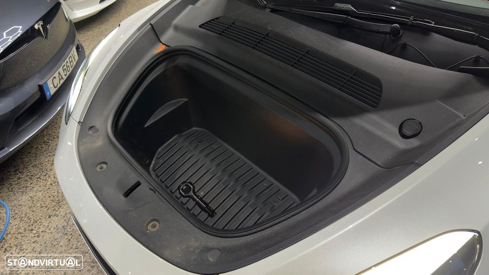 Tesla Model Y Performance Tração Integral - 8