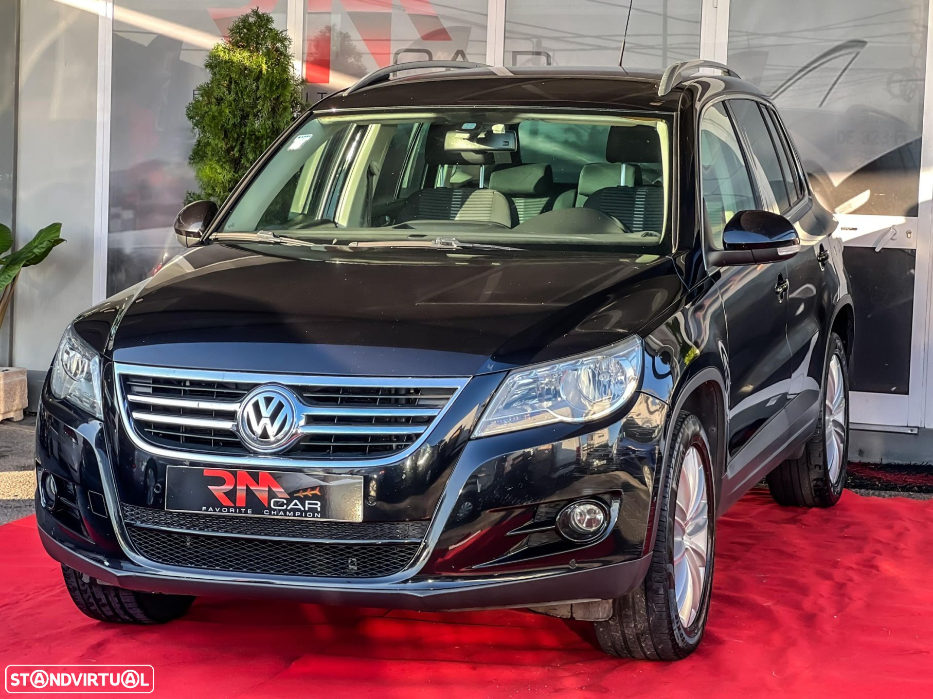 VW Tiguan 2.0 TDI Sport BlueMotion - 3