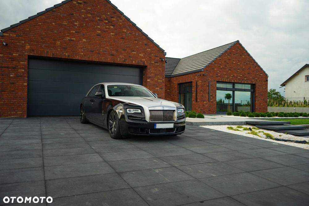 Rolls-Royce Ghost Standard - 12