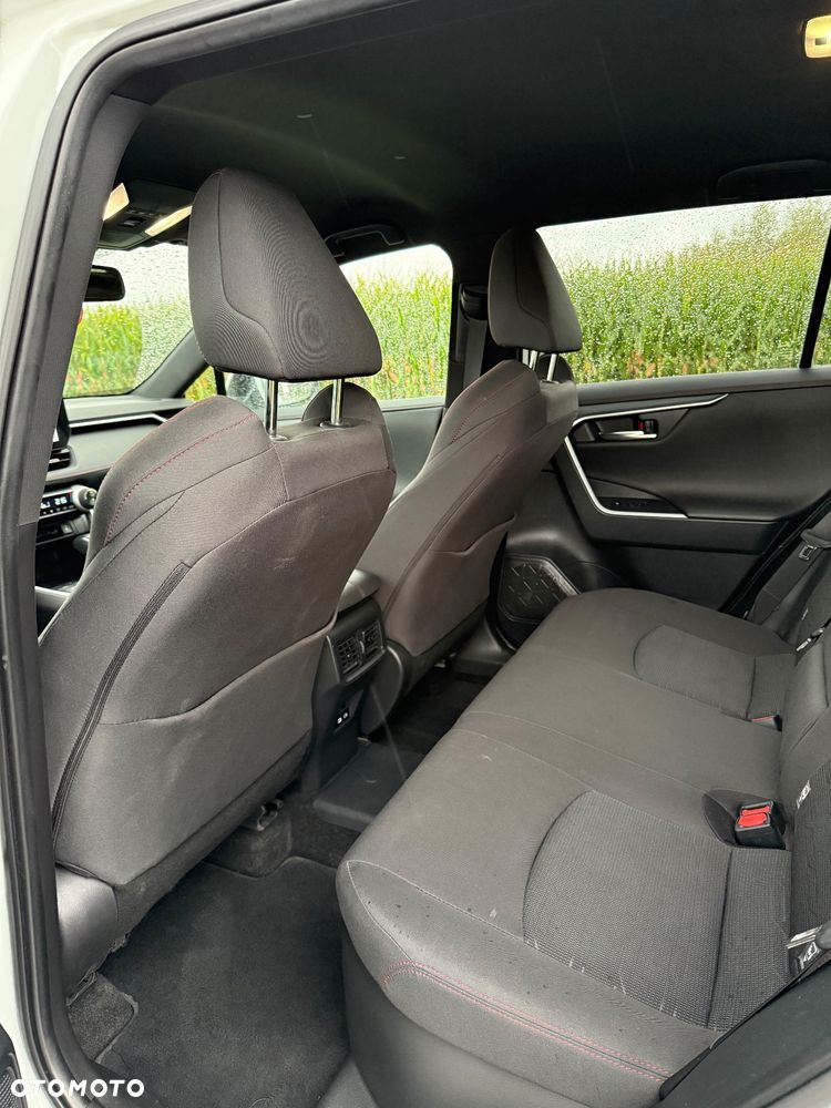 Toyota RAV4 Standard - 20