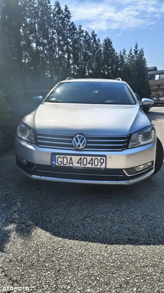 Volkswagen Passat 2.0 TDI Highline R-Style DSG - 2