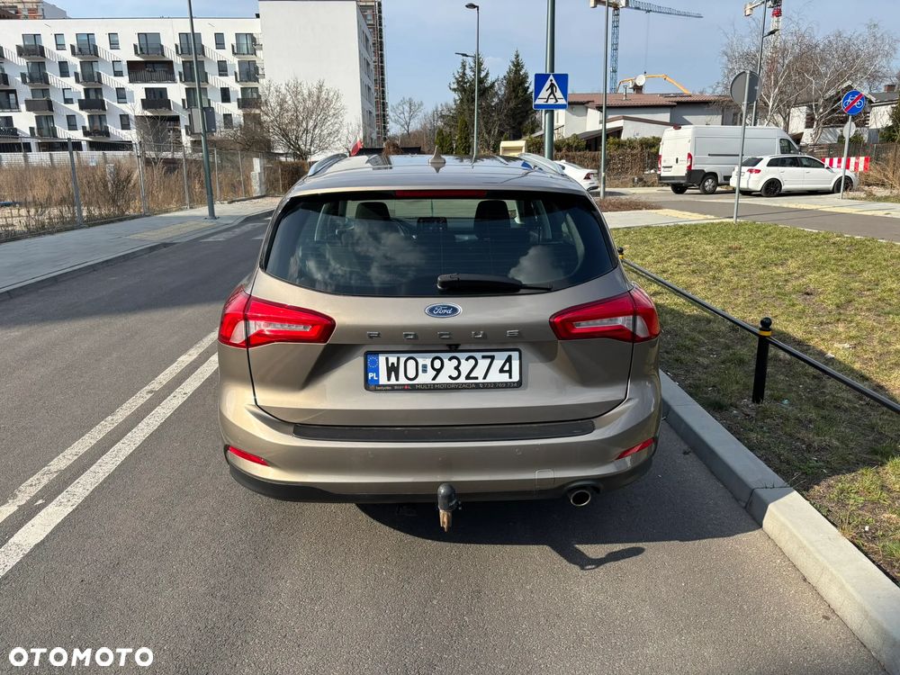 Ford Focus SW 1.0 EcoBoost S&S Business Edition - 8