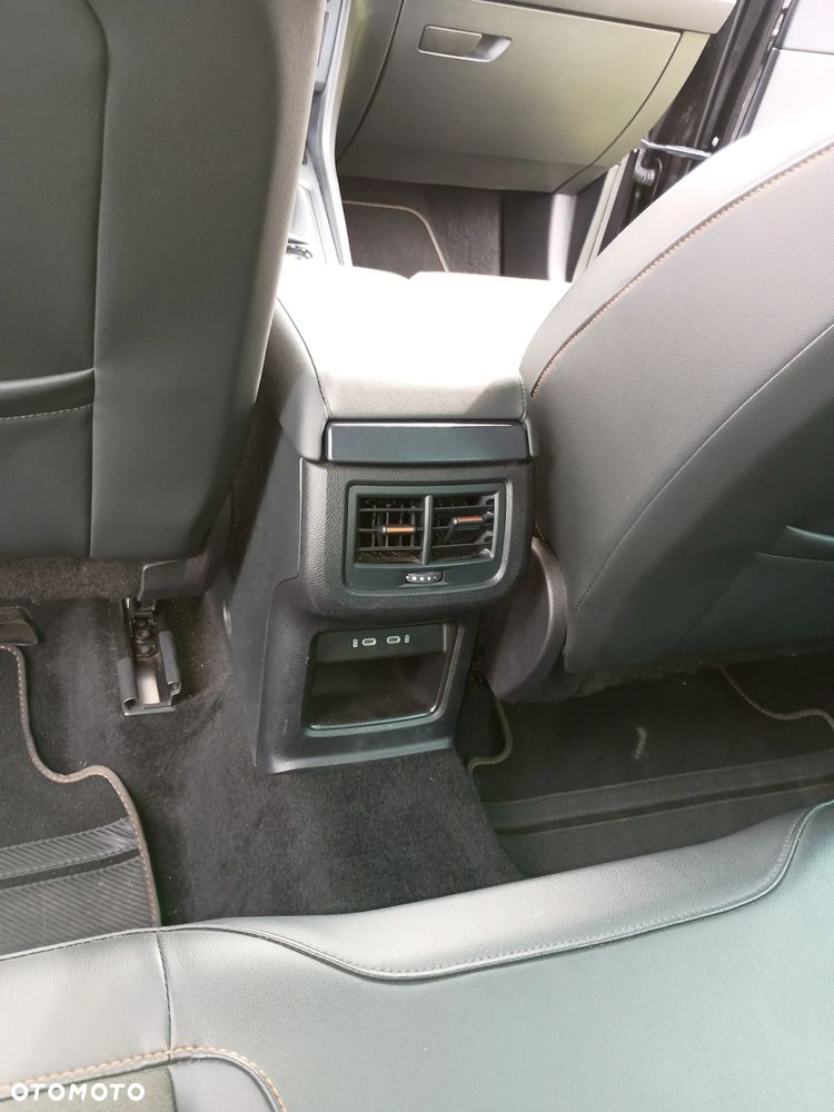 Cupra Ateca 2.0 TSI 4Drive VZ DSG - 17