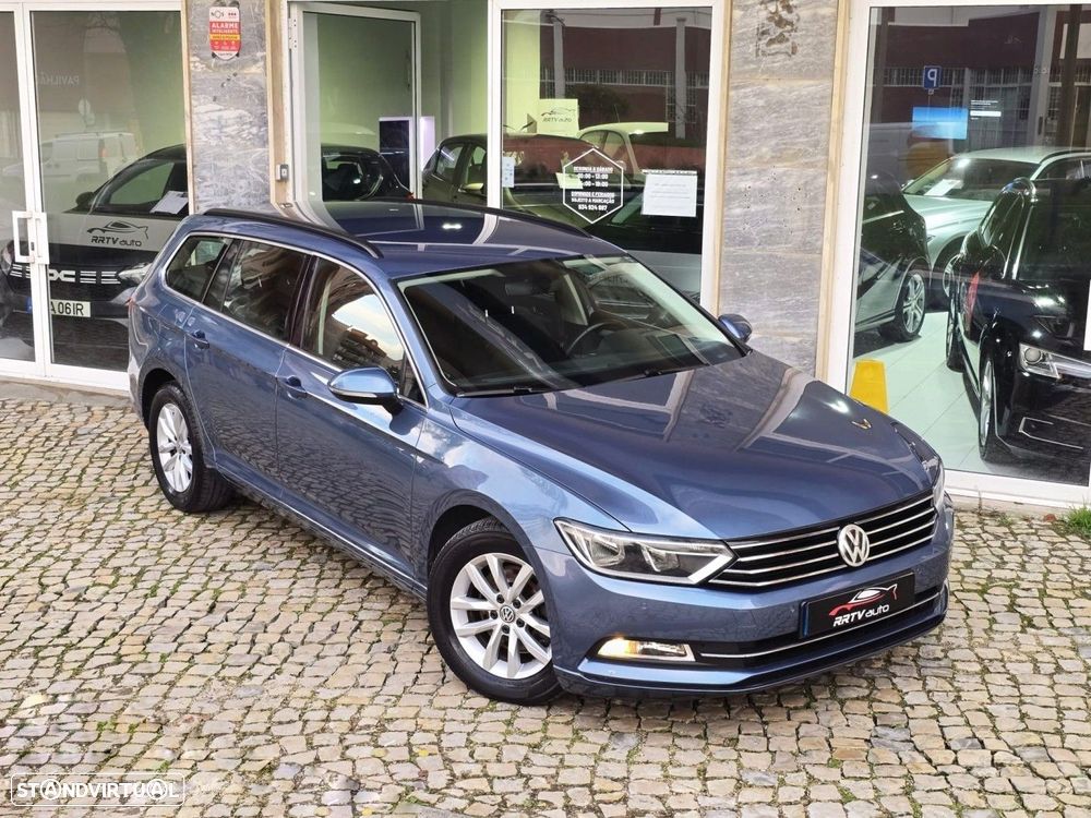 VW Passat Variant 2.0 TDi Elegance - 11