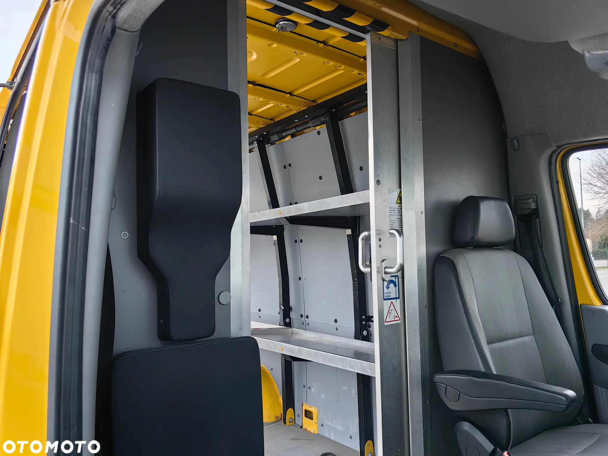 Volkswagen Crafter - 21