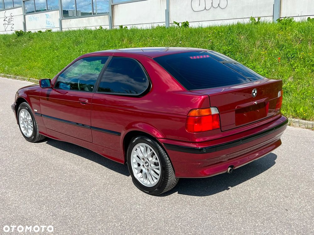 BMW Seria 3 316i - 4