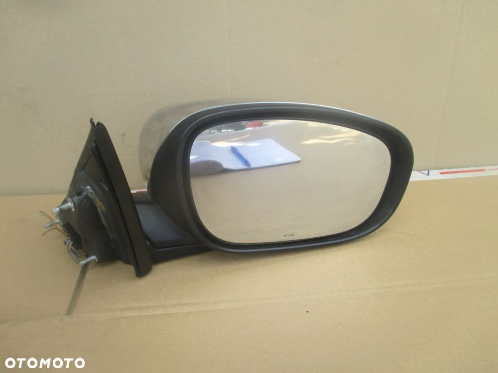 lusterko prawe Chrysler 300C 9pin Europa - 1