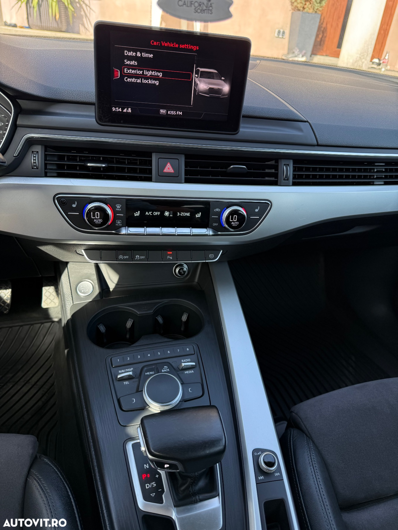 Audi A4 Avant 2.0 TDI ultra S tronic Design - 19