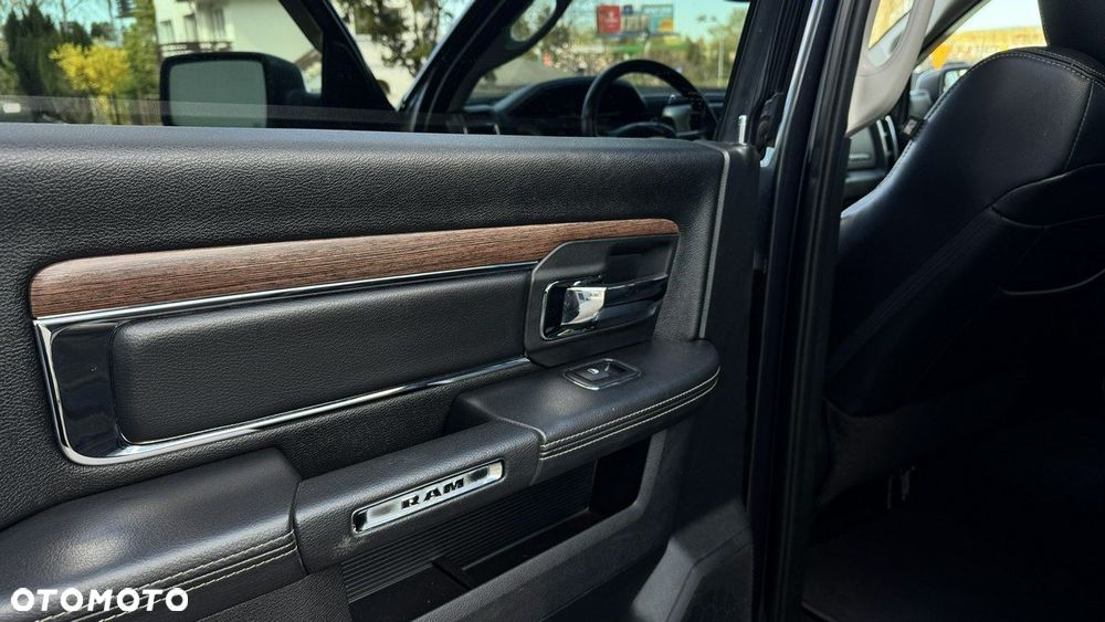 Dodge RAM - 10