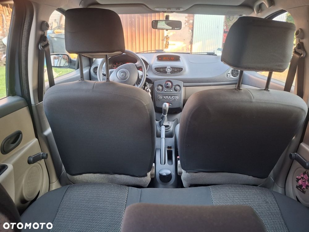 Renault Clio - 5
