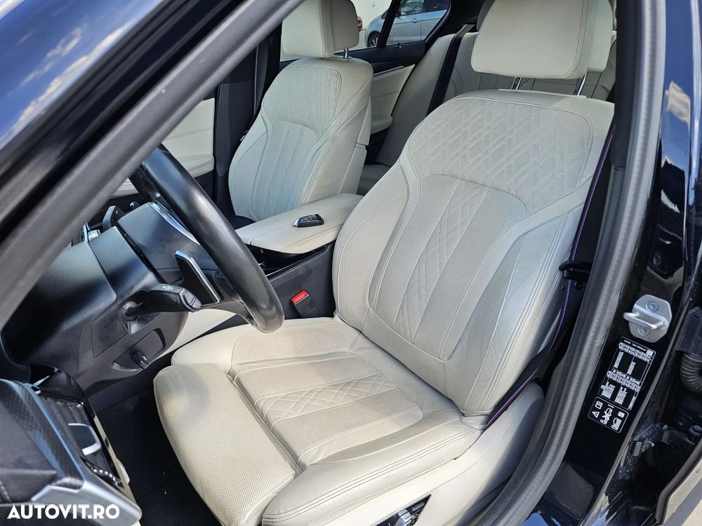 BMW Seria 5 540d xDrive AT MHEV - 12