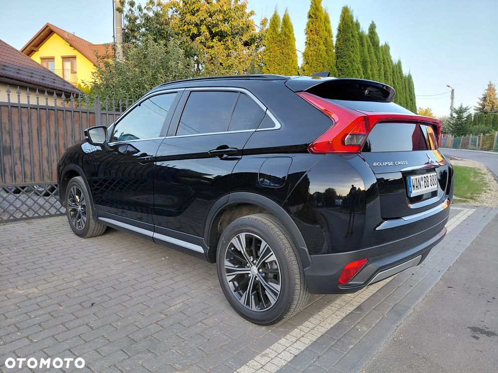 Mitsubishi Eclipse Cross - 22