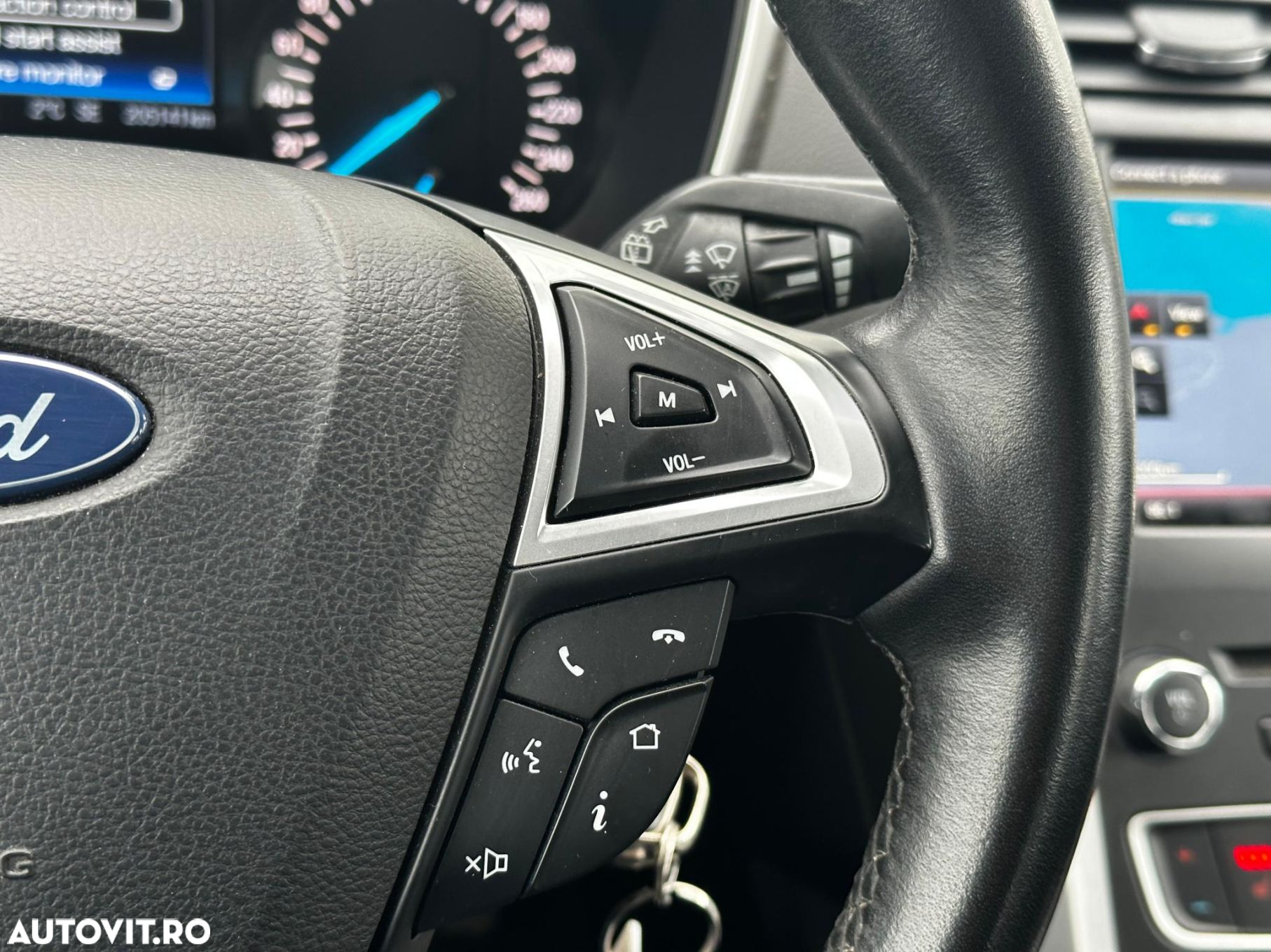 Ford Mondeo - 17