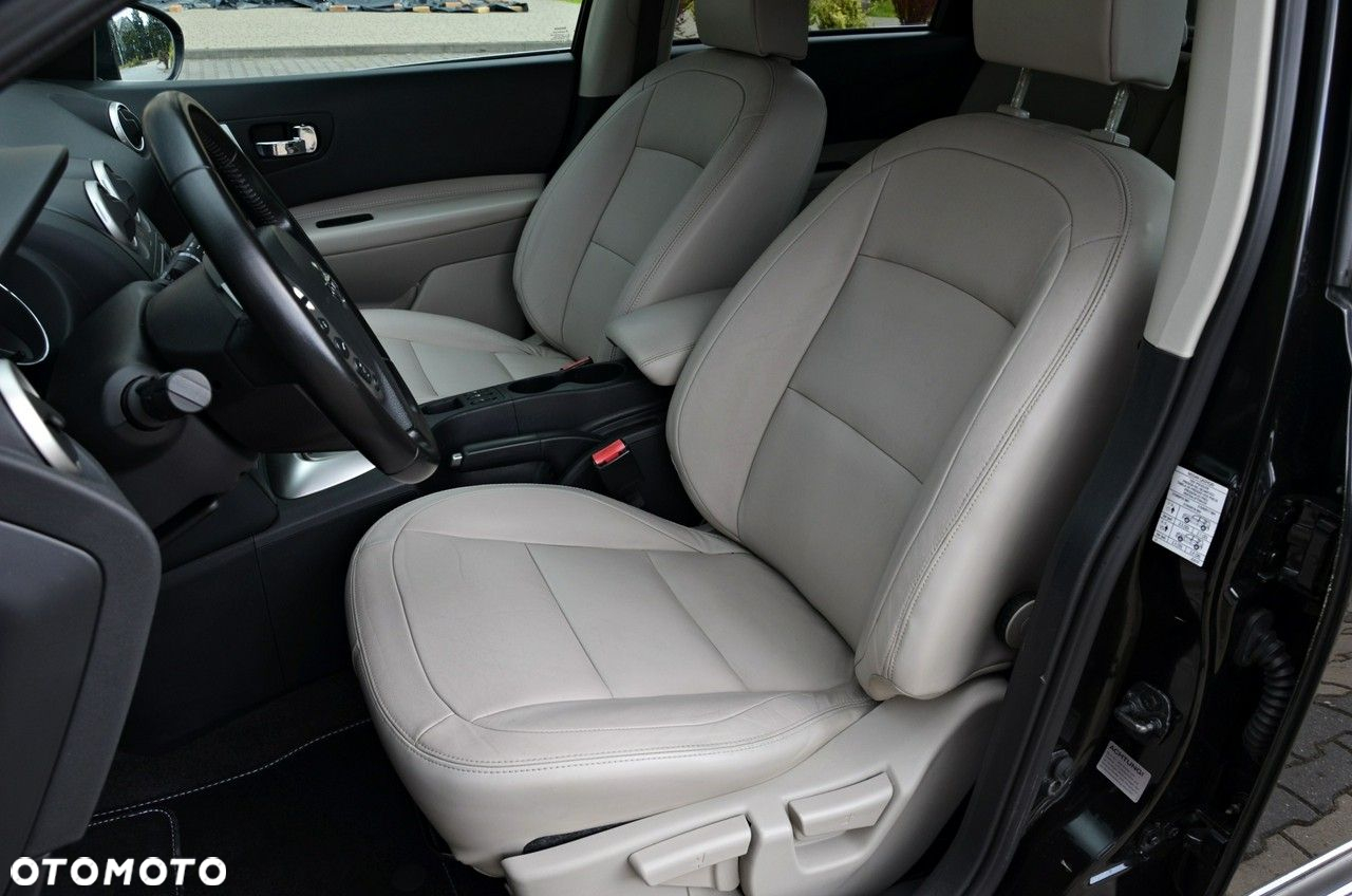 Nissan Qashqai 2.0 CVT tekna - 29