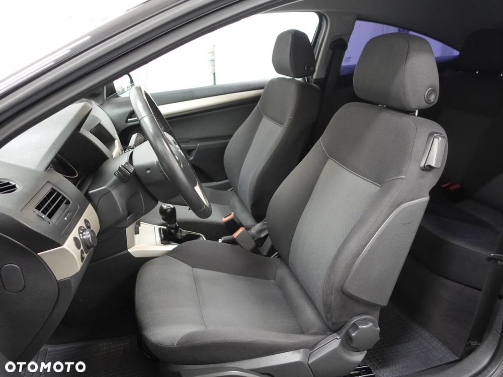 Opel Astra - 21