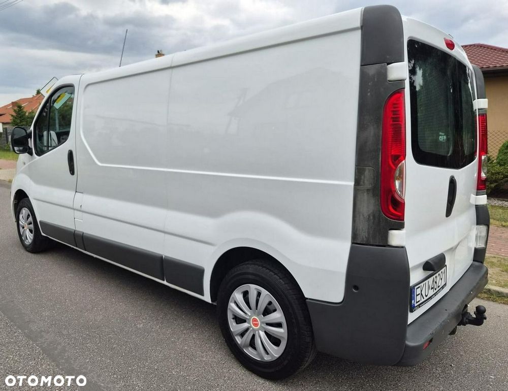 Renault Trafic - 2