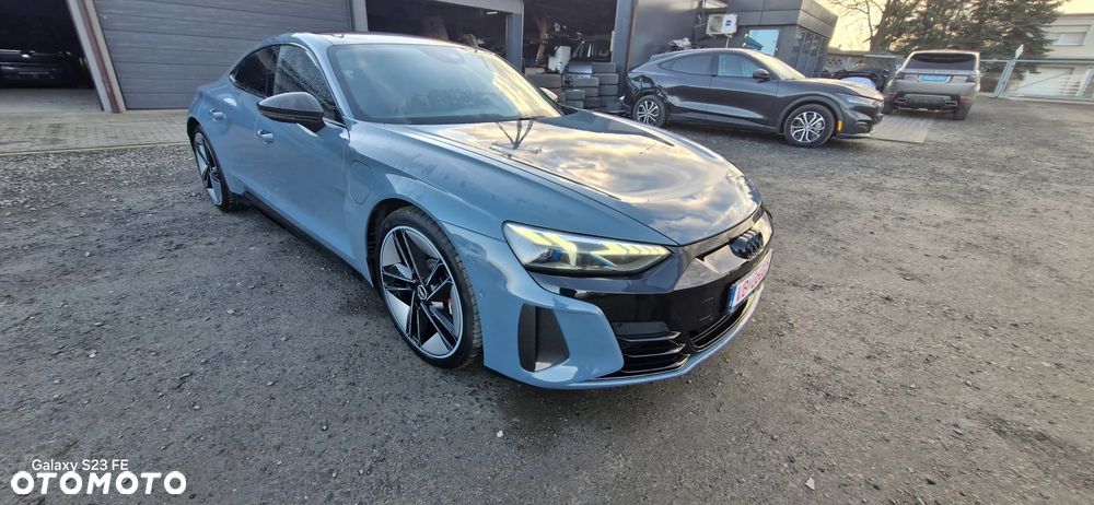 Audi e-tron GT - 5