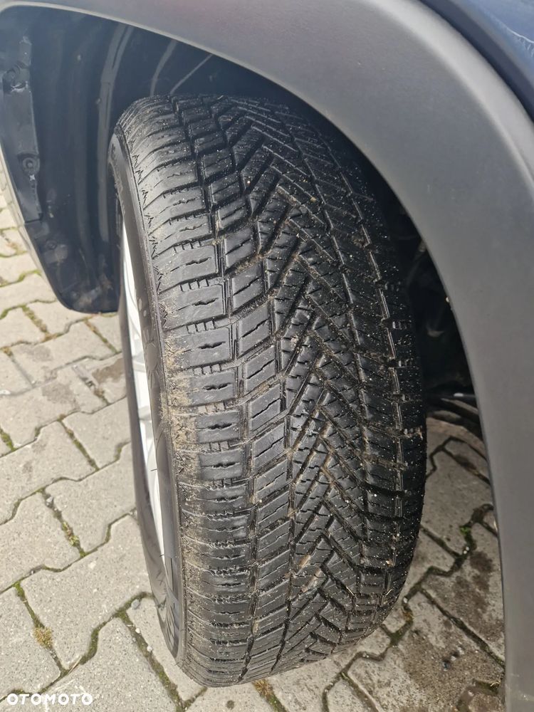 Jeep Cherokee - 3