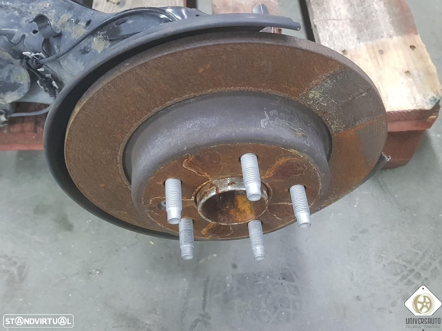 CHARRIOT TRASEIRO OPEL ASTRA K 2015 - 4