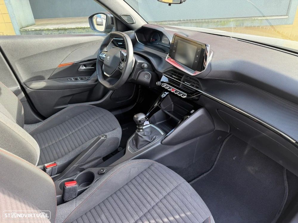 Peugeot 2008 1.2 PureTech Active Pack - 13