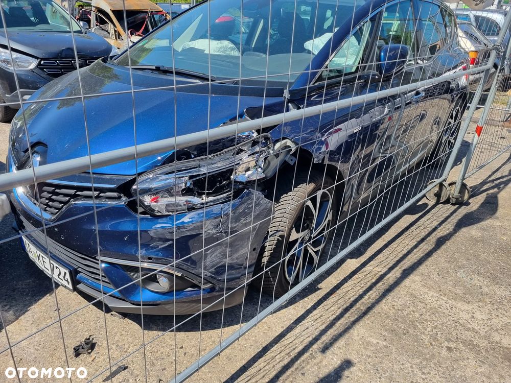 Renault Scenic - 2